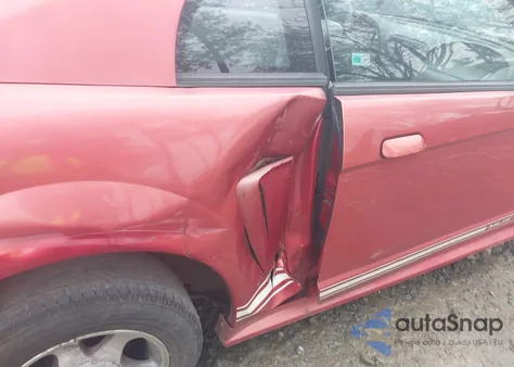 2000 Ford Mustang из США, поврежденный, VIN 1FAFP4046YF136163